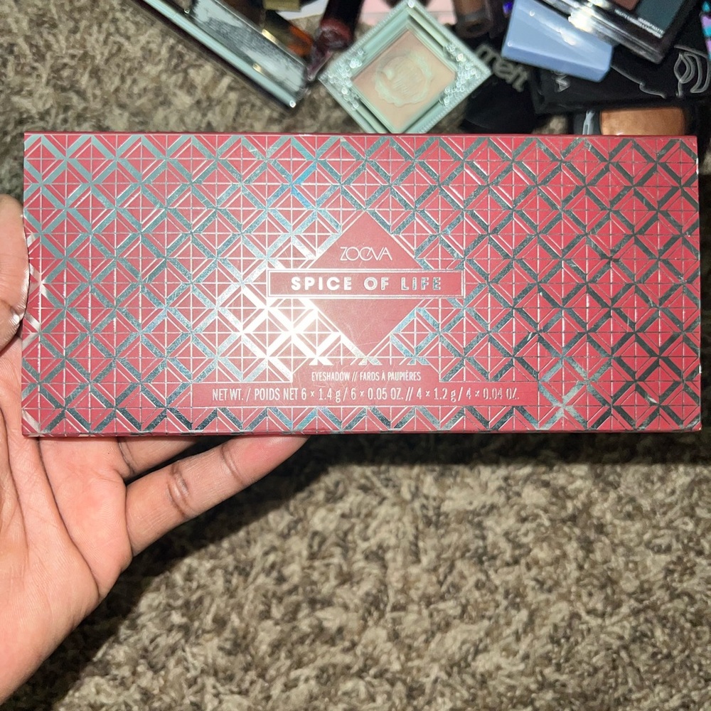 Eyeshadow palette